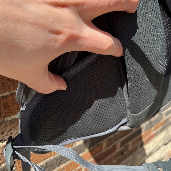 Thule AllTrail X 25L Backpack, Grey - Picture 6 of 14